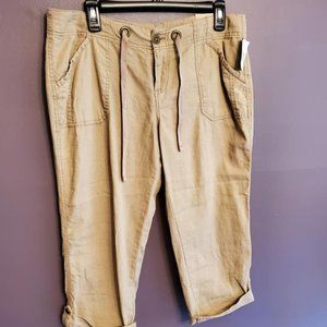 Maurices khaki capri